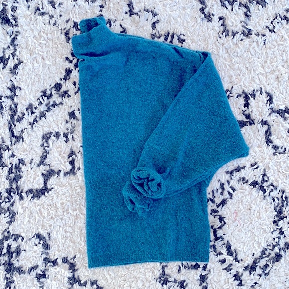 Free People Sweater - Picture 2 of 14